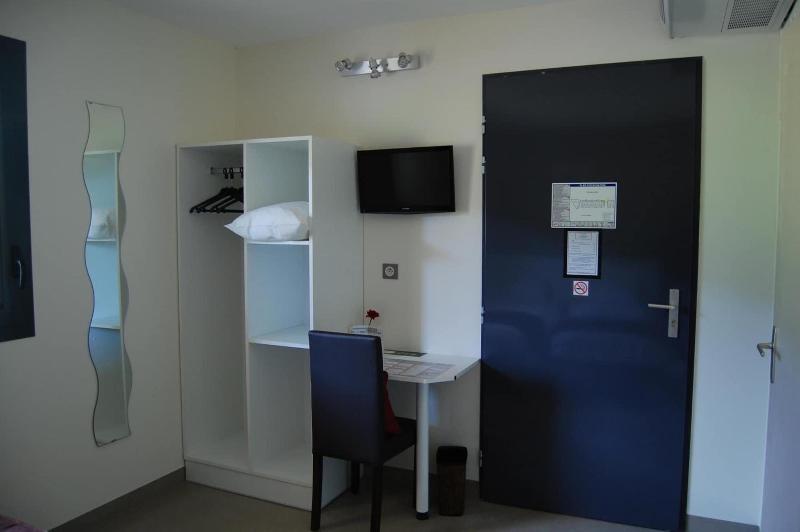 Hotel L Escale image