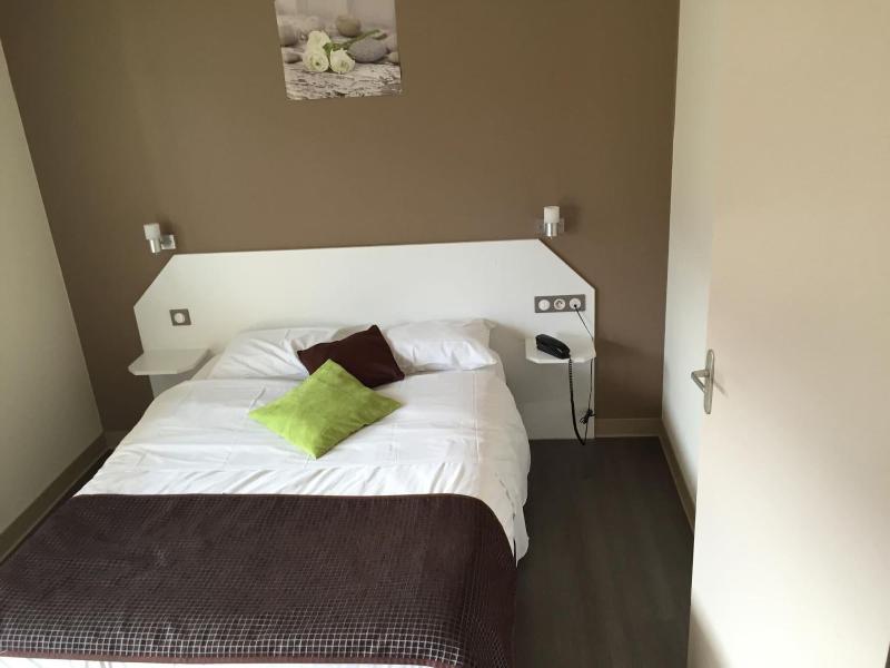 Hotel L Escale image