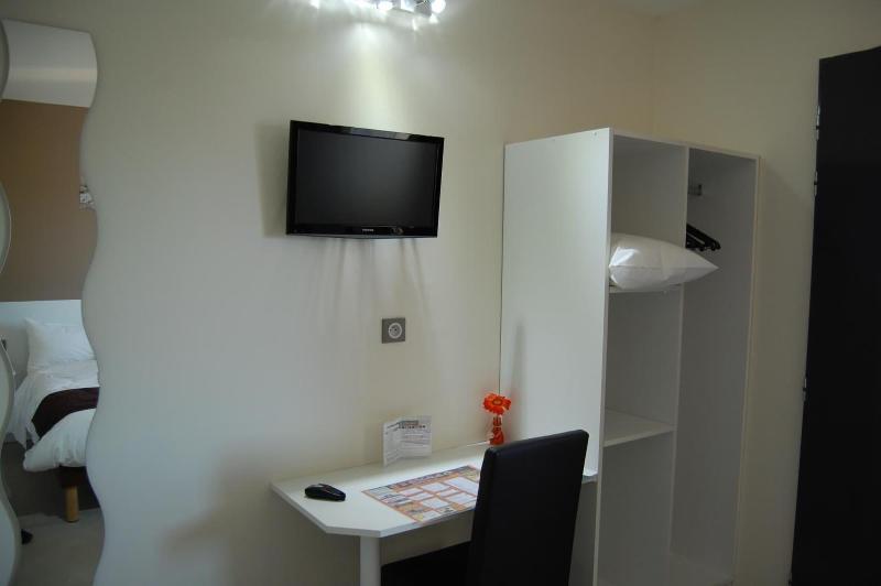 Hotel L Escale image