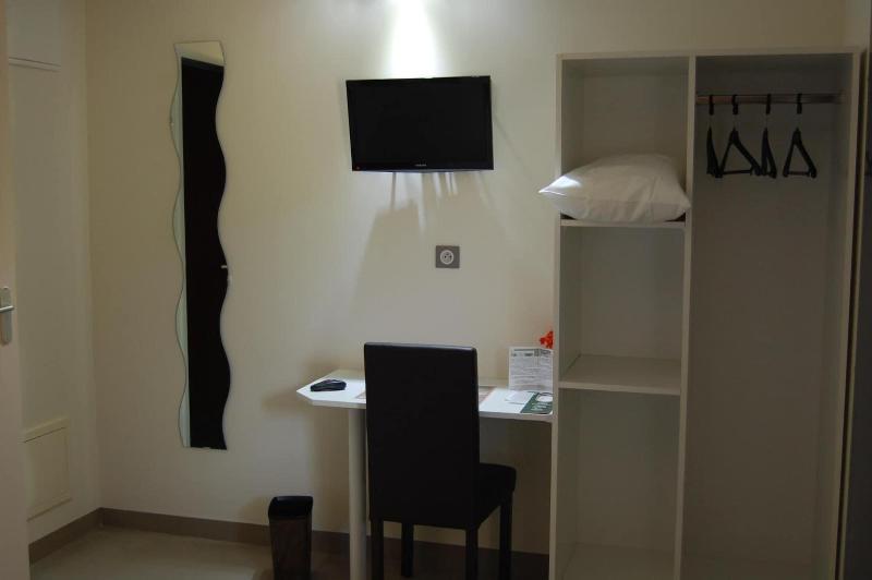 Hotel L Escale image