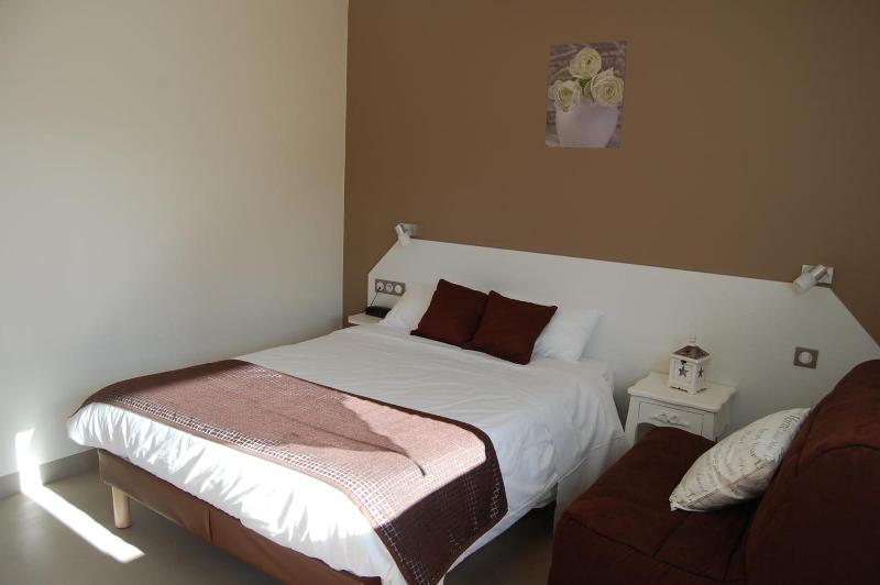Hotel L Escale image