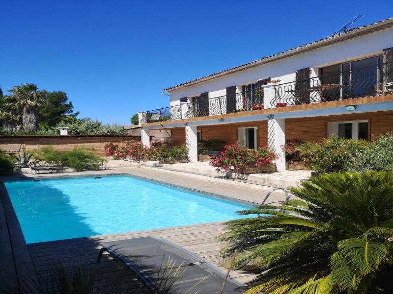Chambre d'hôtes Escale Villa — exterior view