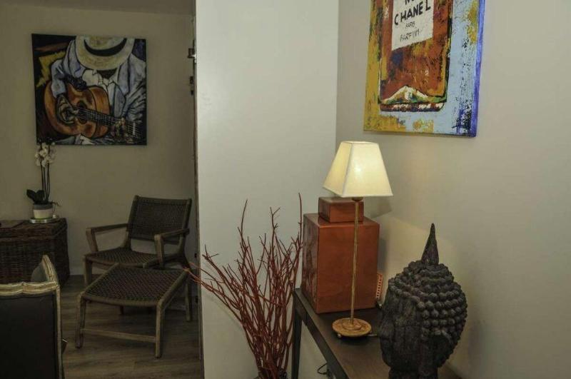 Escapades Lointaines Chambres d'hôtes B&B image