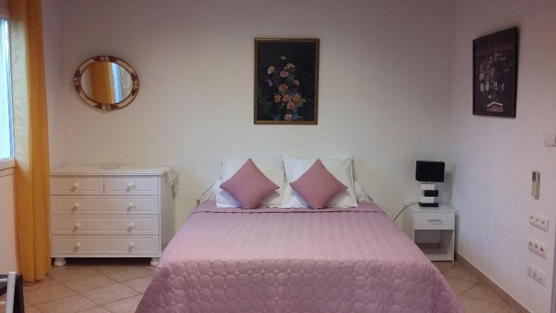 House Angeli image