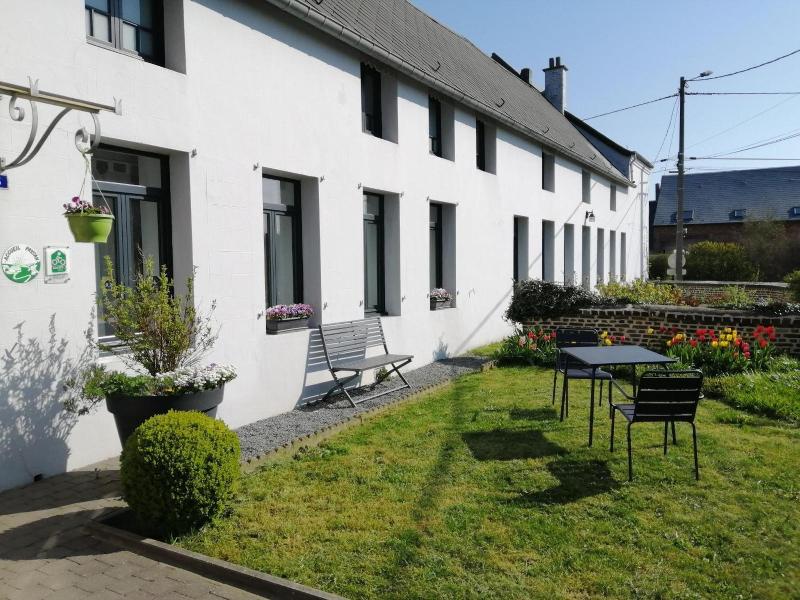 La Ferme Aux Charmes image