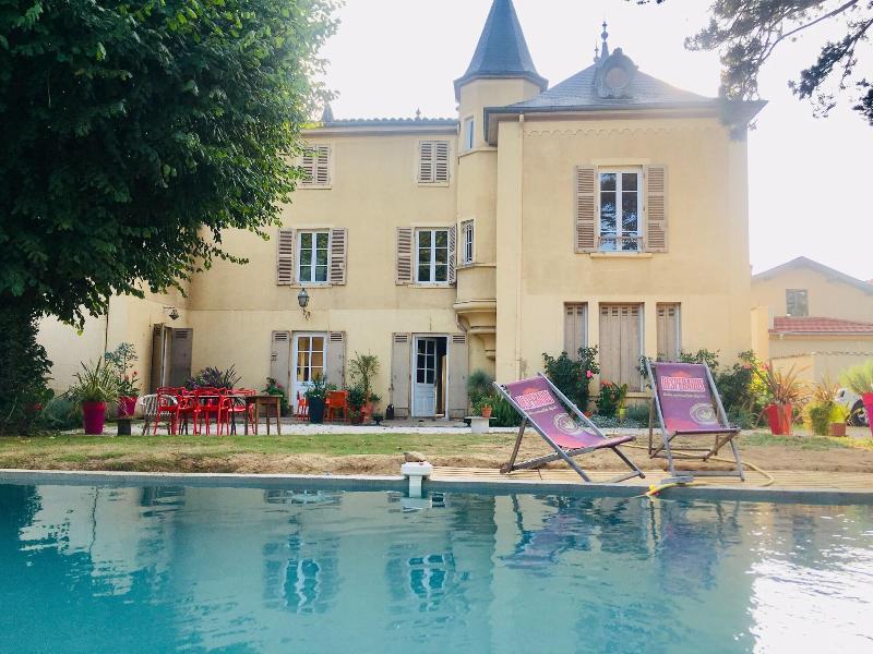 Suite De Charme Bed N B Tres Proche Lyon image