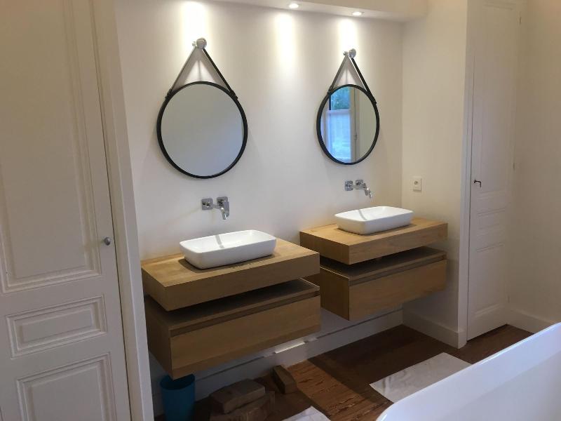 Suite De Charme Bed N B Tres Proche Lyon image