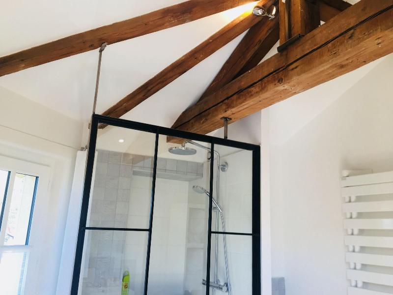 Suite De Charme Bed N B Tres Proche Lyon image