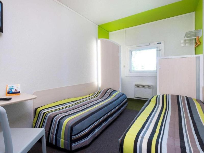 Hôtel Lemon ex F1 Coudes image