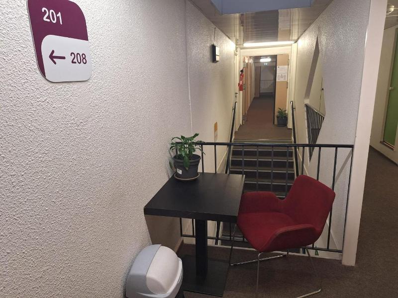 Hôtel Lemon ex F1 Coudes image