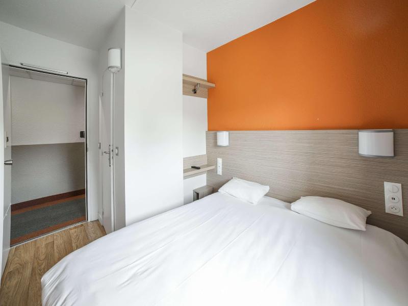 Premiere Classe Troyes Sud - Parc St Thibault image