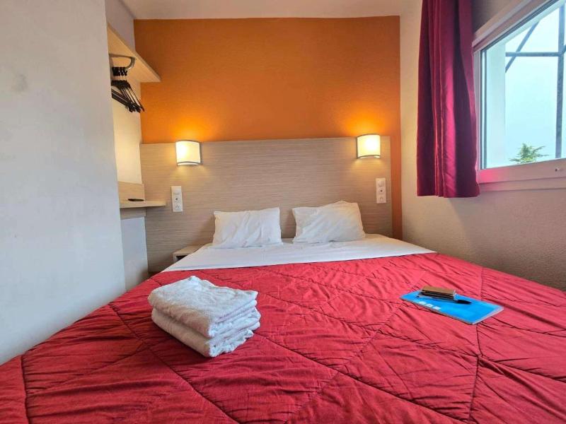 Premiere Classe Troyes Sud - Parc St Thibault image
