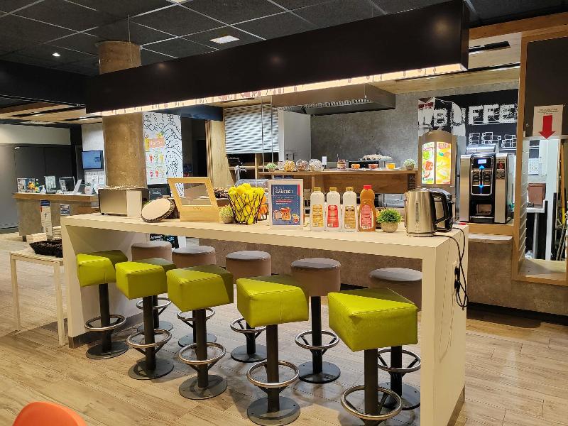 Ibis Budget Saint Genis Pouilly Geneva image
