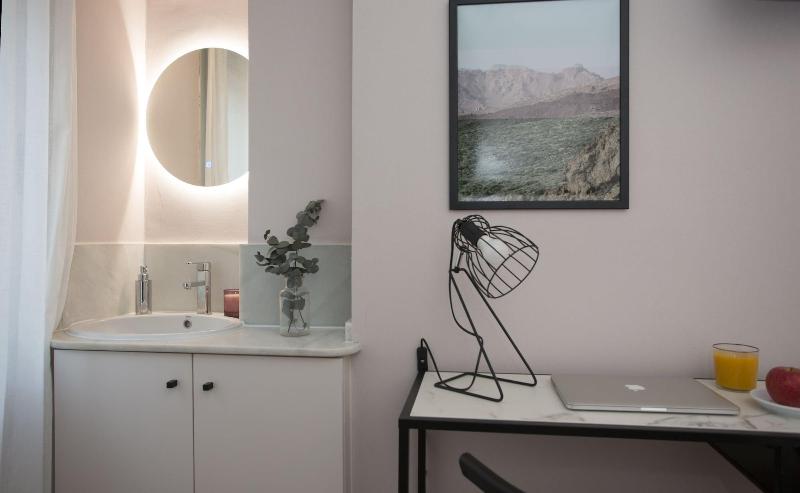Palacios Rooms By Singularstays image