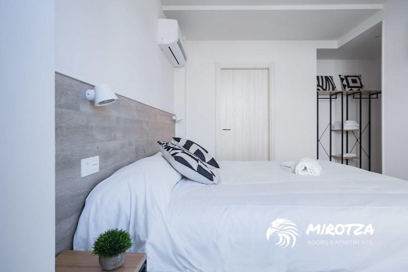 Mirotza Rooms