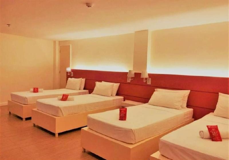 RedDoorz Plus @ Hotel Metro image