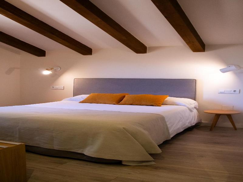 Villa Lucerna Sports & Hotel Resort image