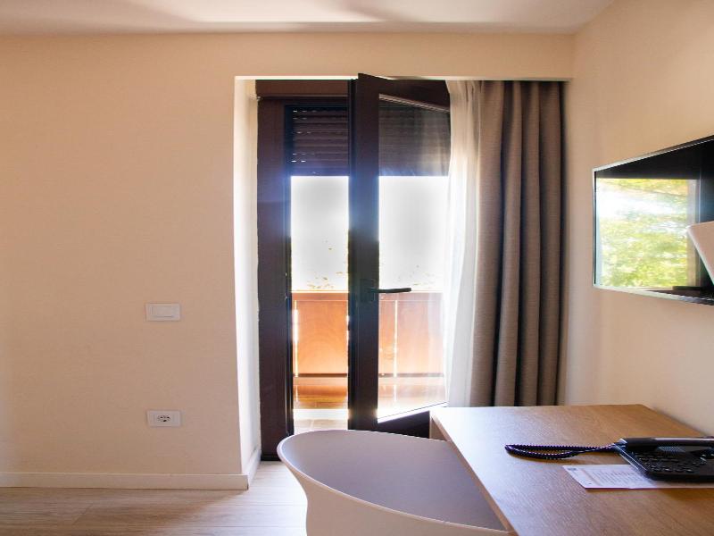 Villa Lucerna Sports & Hotel Resort image