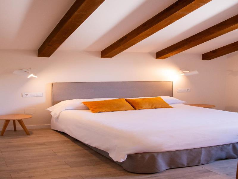 Villa Lucerna Sports & Hotel Resort image