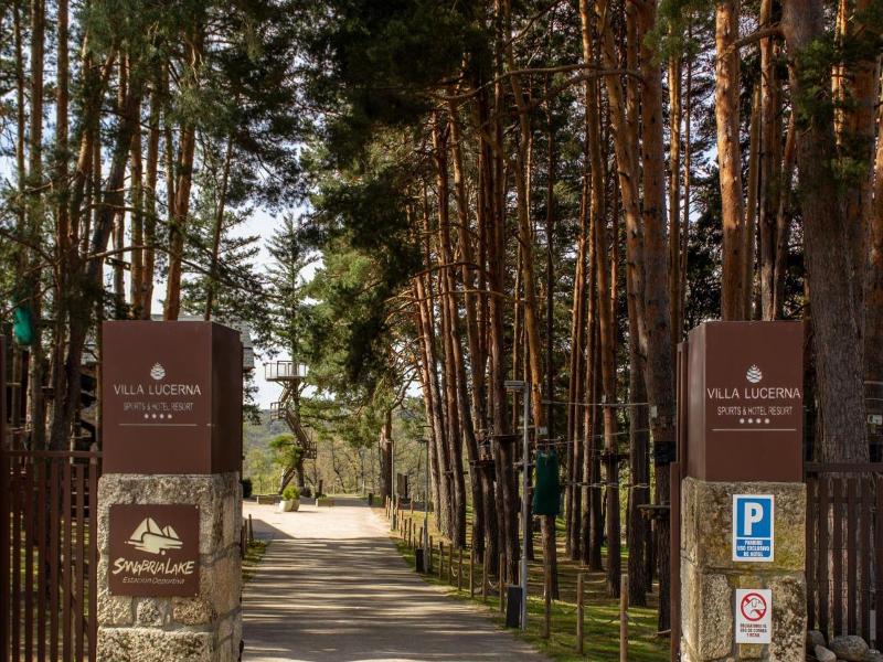 Villa Lucerna Sports & Hotel Resort image