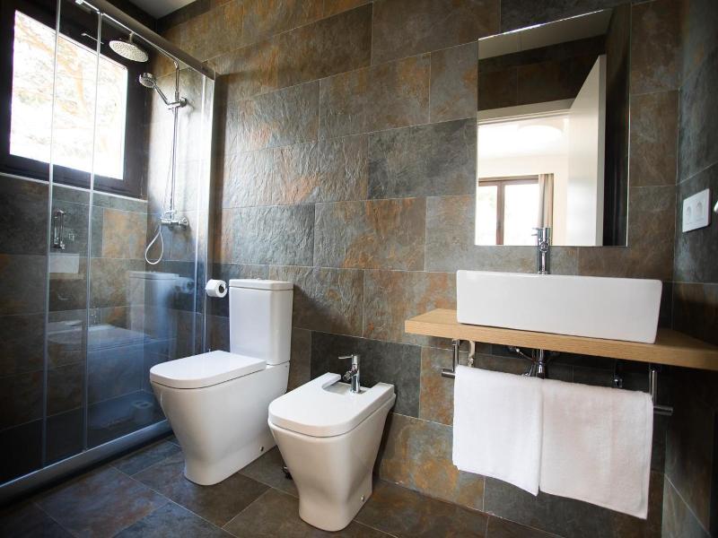 Villa Lucerna Sports & Hotel Resort image