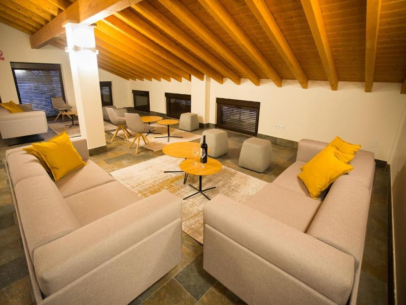 Villa Lucerna Sports & Hotel Resort image