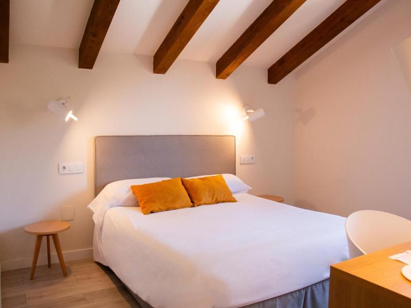 Villa Lucerna Sports & Hotel Resort image
