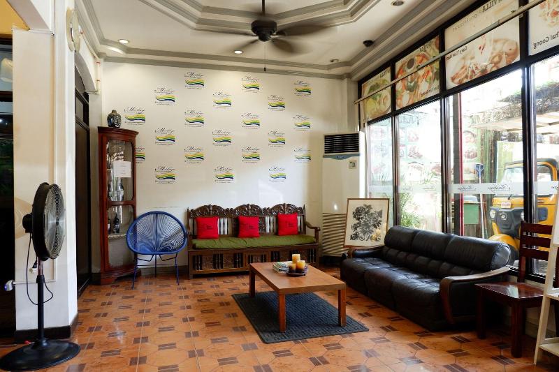 RedDoorz near Maribago Barangay image