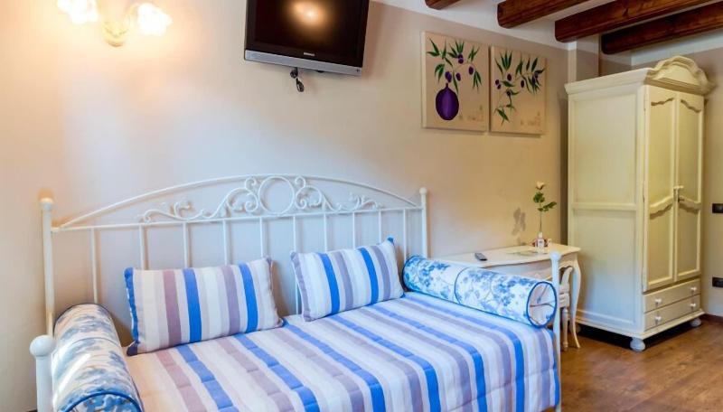 Hotel Flor De Neu image