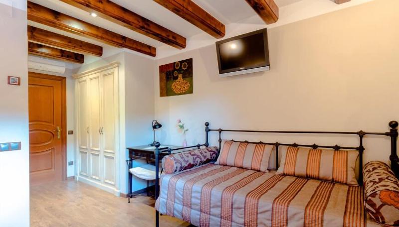 Hotel Flor De Neu image