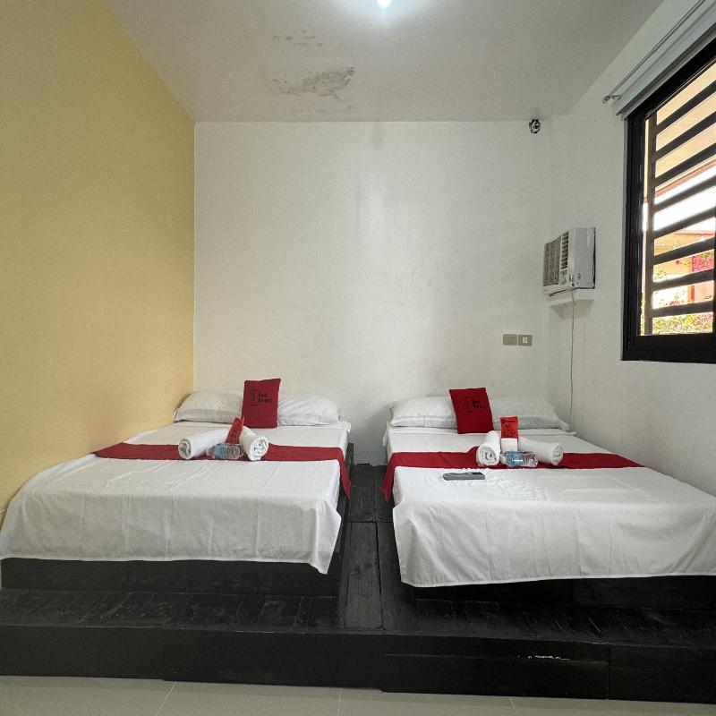 RedDoorz near Mariners Legazpi image