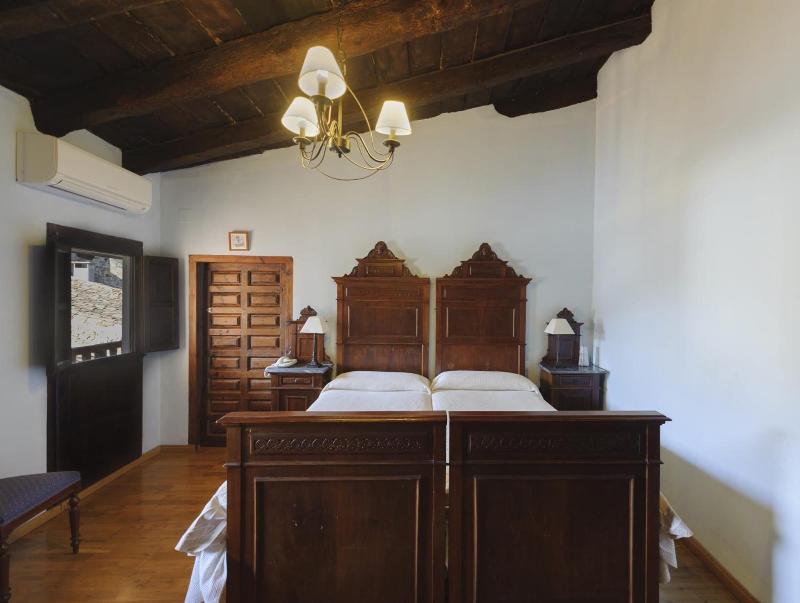 Hotel Los Leones image