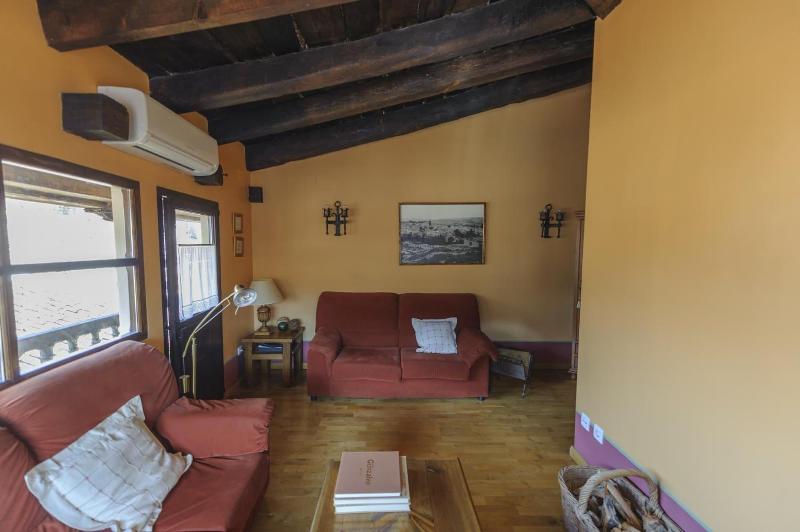 Hotel Los Leones image