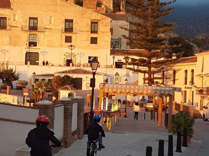 Millers Of Frigiliana image