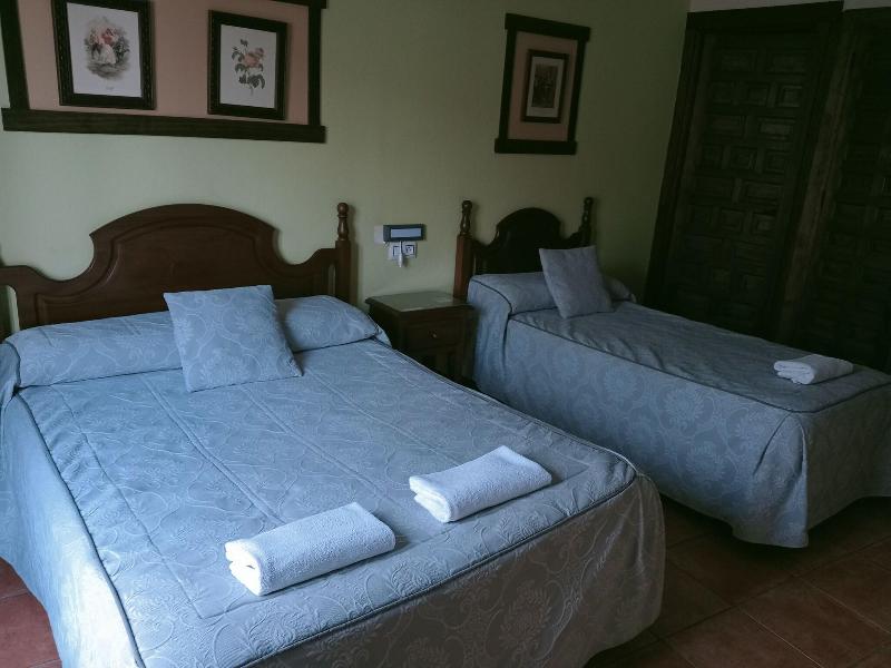 Hostal Rocío image