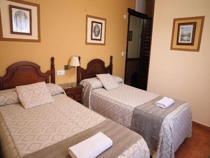 Hostal Rocío image