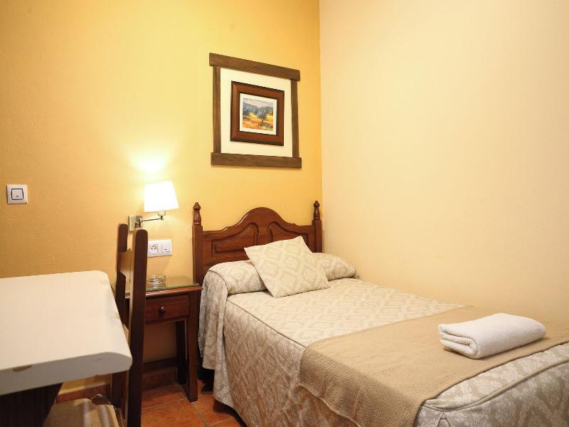 Hostal Rocío image