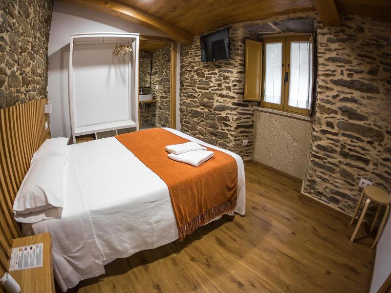 Hotel O Pozo image
