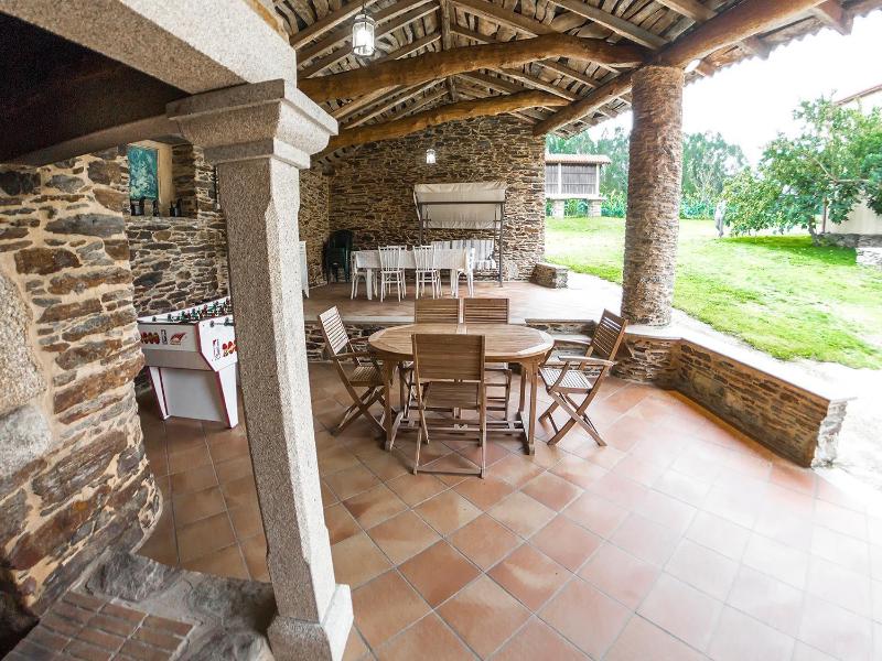 Hotel O Pozo image