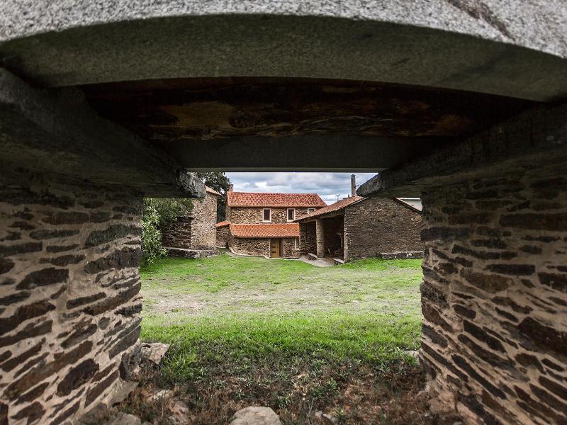 Hotel O Pozo image