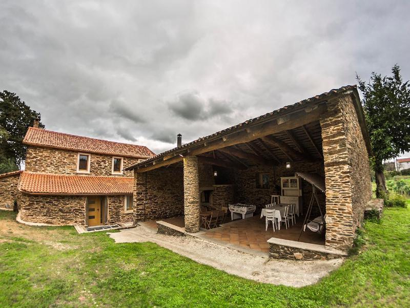 Hotel O Pozo image
