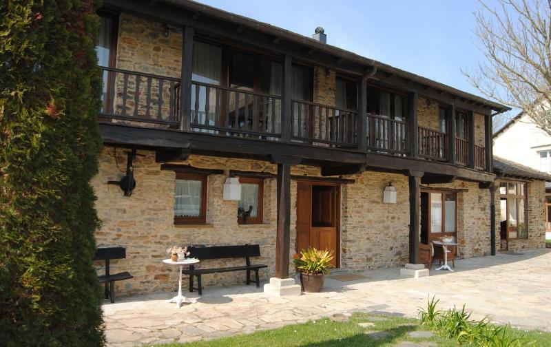 Hotel Rural Casa Peleyón image
