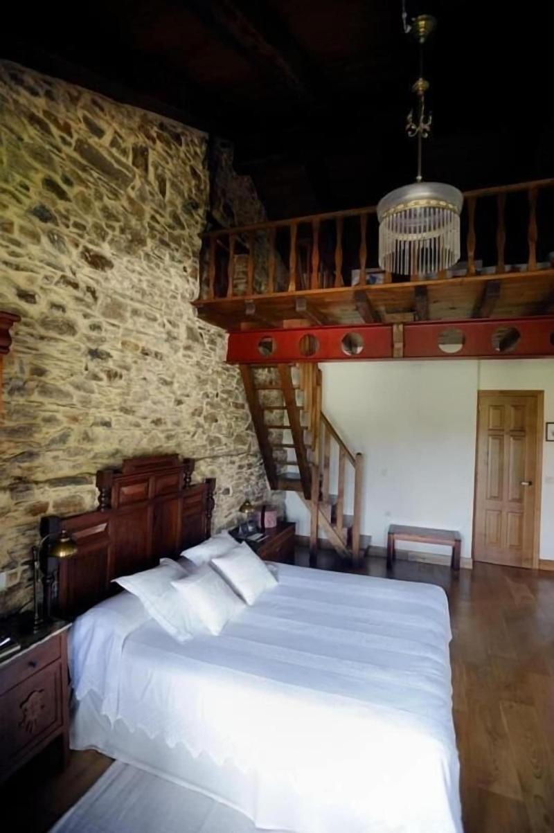 Hotel Rural Casa Peleyón image