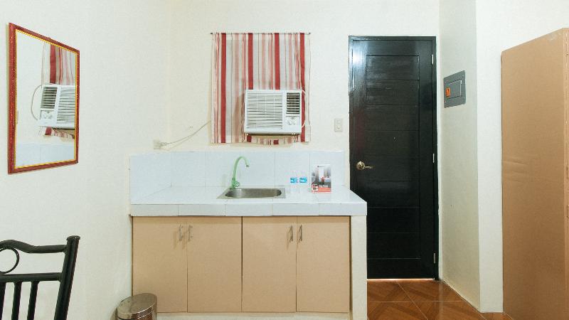 RedDoorz @ FDB Homes Nueva Ecija image 2