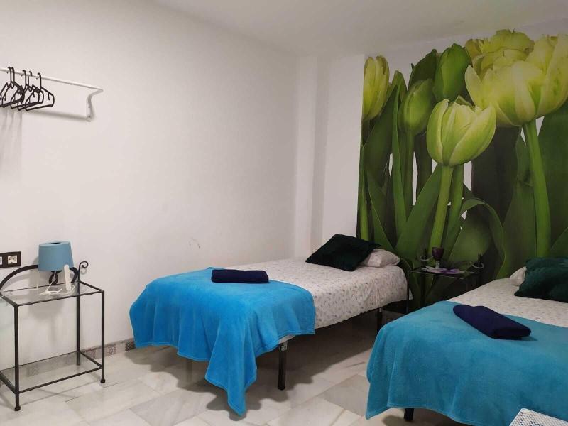 Málaga Centro Hostel - Adults Only image