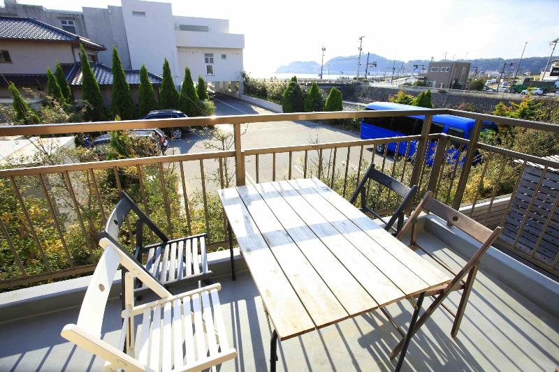 Kamakura Seaview Guesthouse Sun & Breeze image