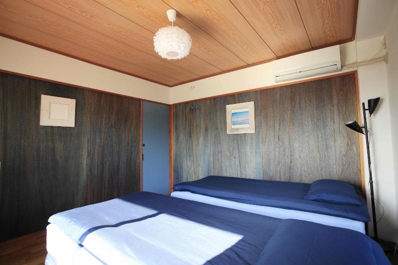 Kamakura Seaview Guesthouse Sun & Breeze image