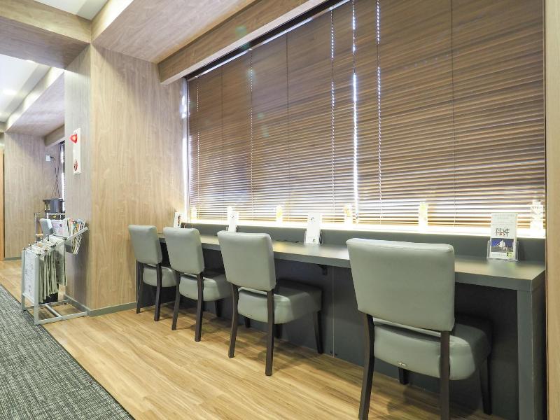 Leo Yu Capsule Hotel Nishi Funabashi image