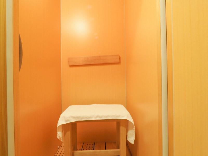 Leo Yu Capsule Hotel Nishi Funabashi image