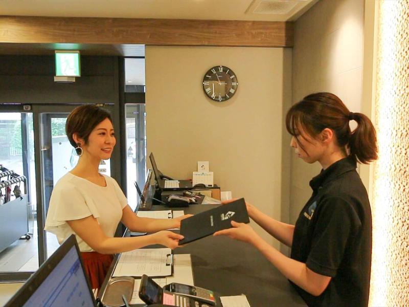 Leo Yu Capsule Hotel Nishi Funabashi image